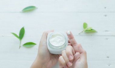 Yaz İçin Nemlendirici Krem Nasıl Seçilir?